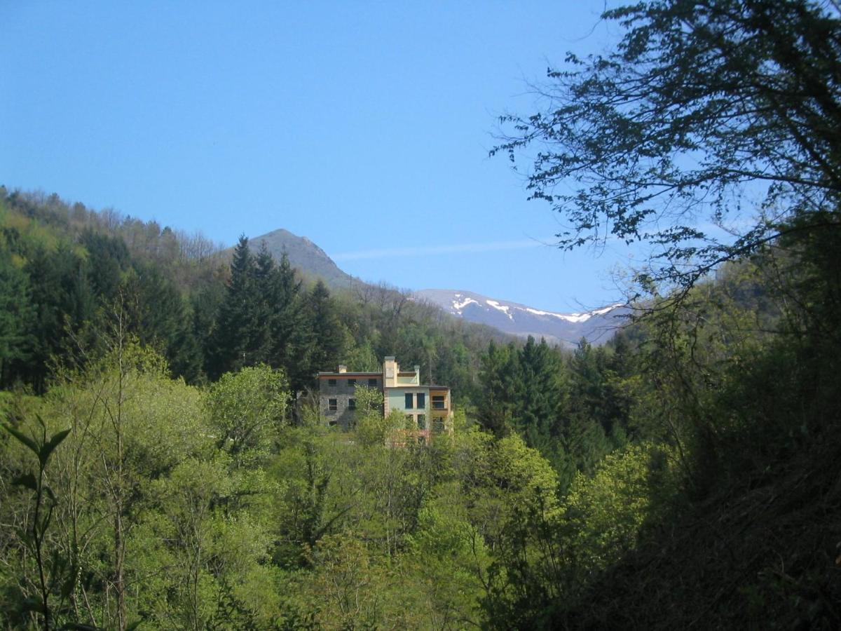 Il Bosco Di Campo Marzano Garden Apartments Borzonasca Luaran gambar