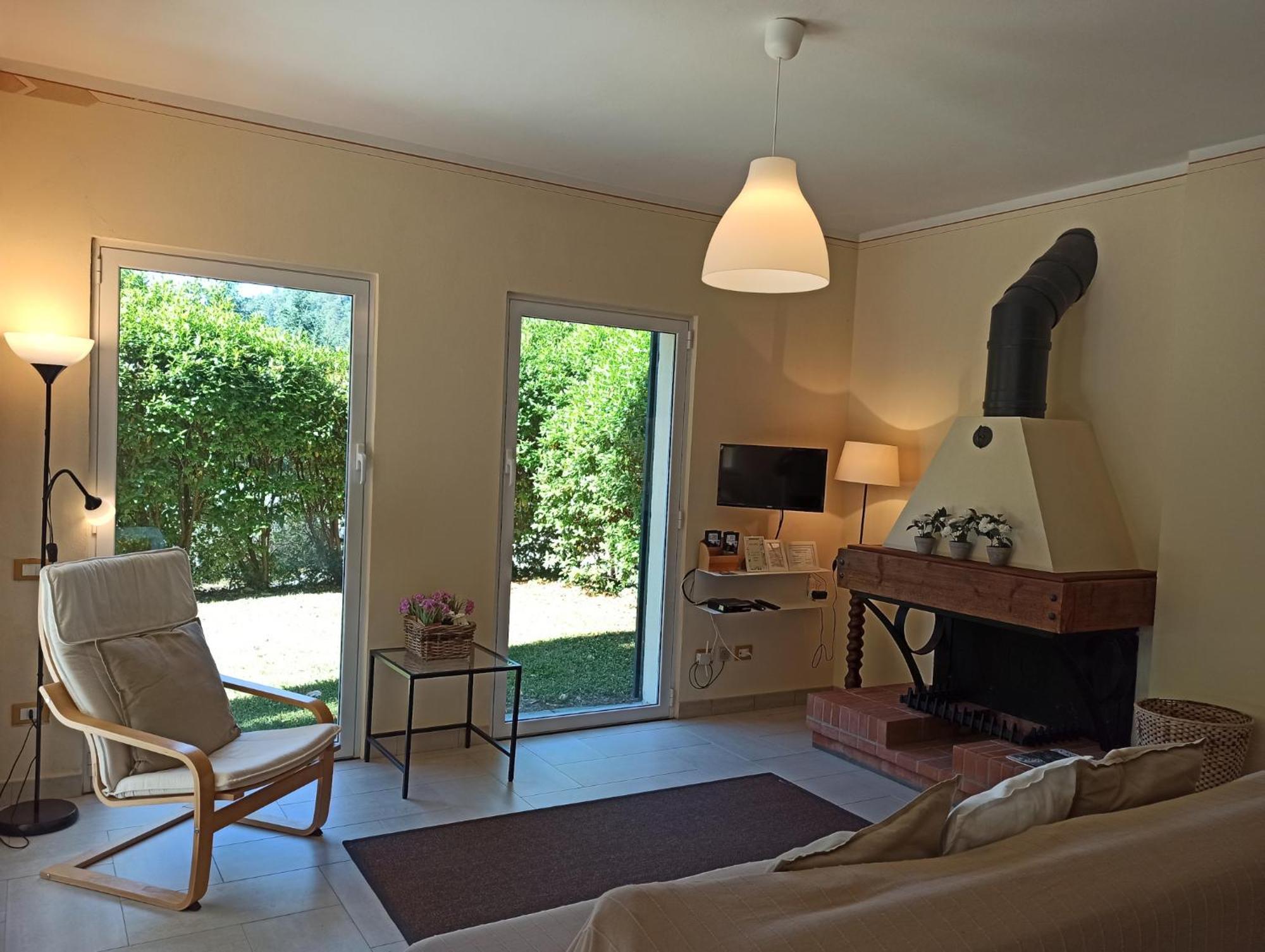 Il Bosco Di Campo Marzano Garden Apartments Borzonasca Bilik gambar